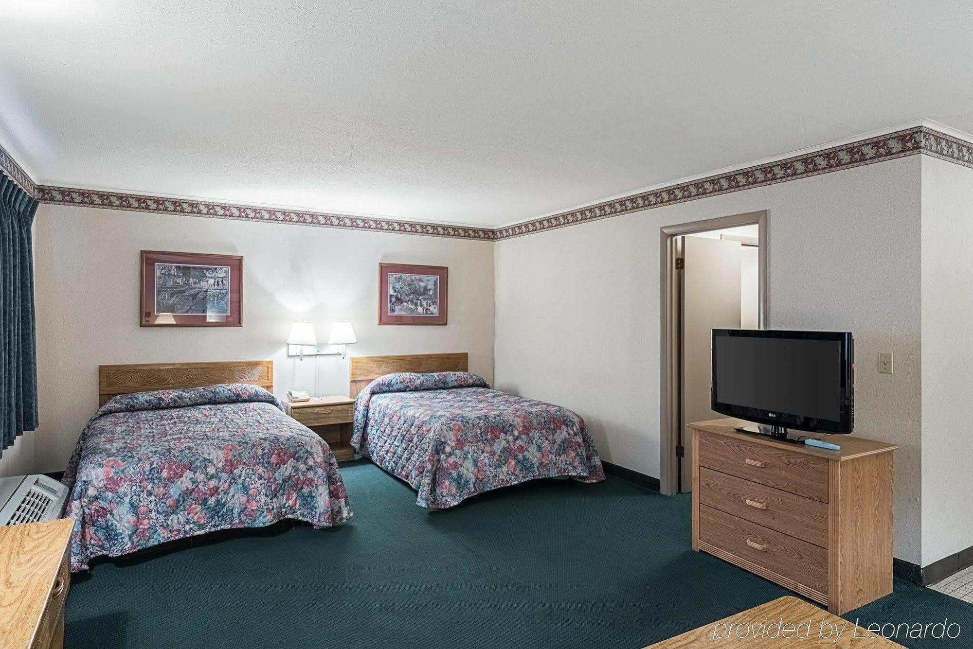 Rodeway Inn & Suites Рехобот Бич Экстерьер фото